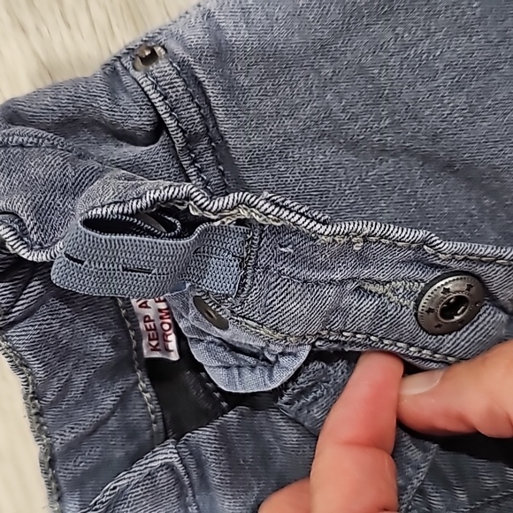 Zara boy jeans - Picture 3 of 6